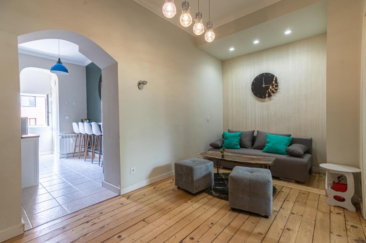 5 Seconds Away From The Main Street, Free Secured Parking Apartment Sofia Exterior photo